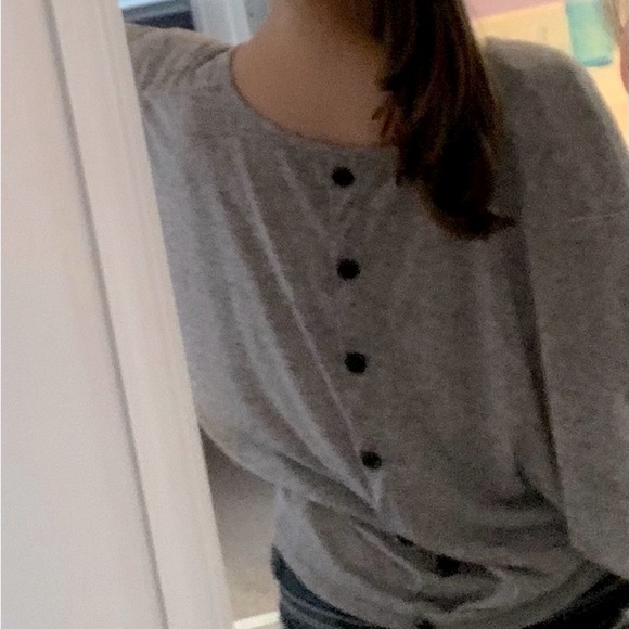 💕2 for $20 sale💕 Forever XXI Grey Buttoned Blouse - Picture 5 of 5